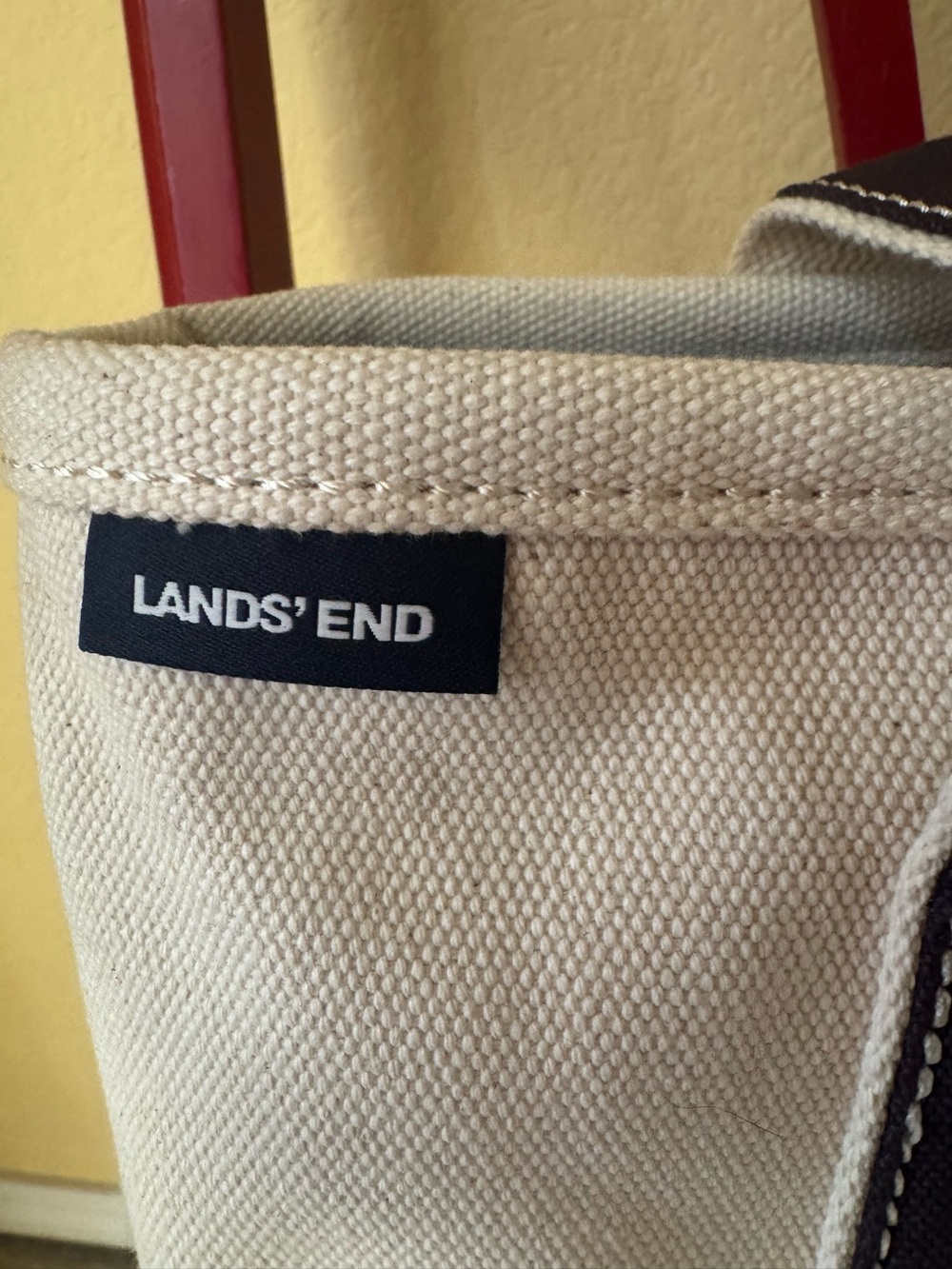 Lands' End Small Zippered Tote with attached keychain Navy Blue - Picture 2 of 4